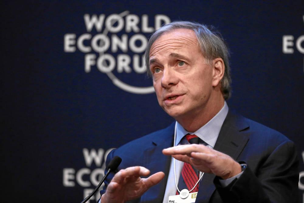 Ray Dalio ziet donkere wolken zich samenpakken boven de horizon